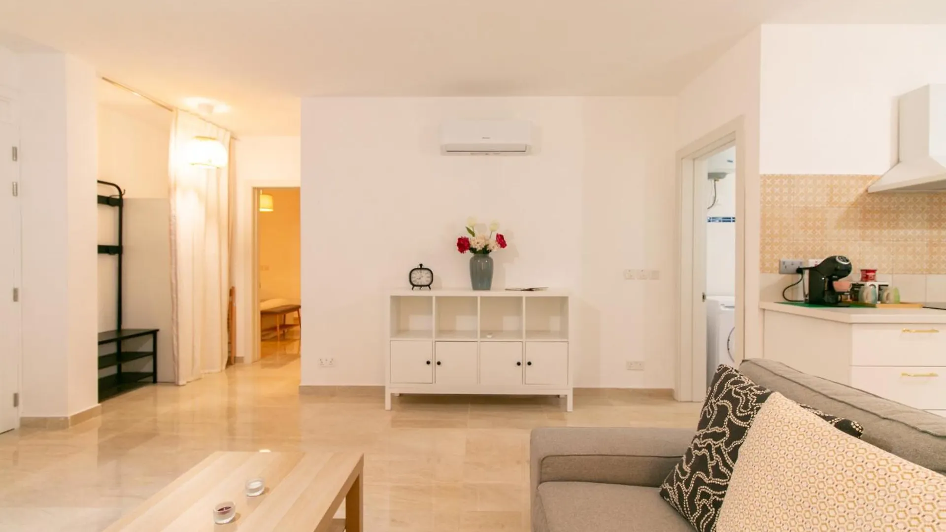 The Cozy Cove- Sea Steps Away Apartment Gzira 0*,  Malta